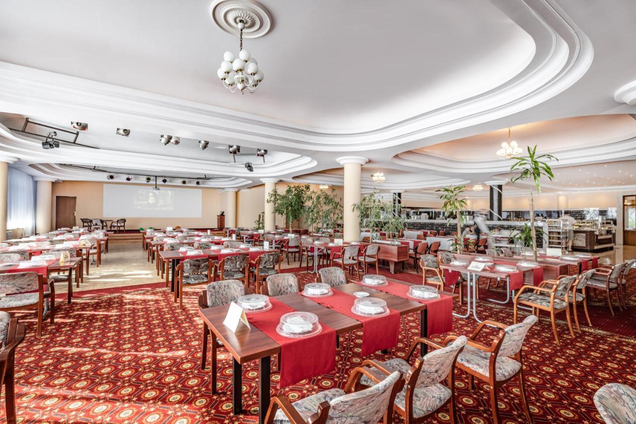 Hotel Golebiewski Bialystok Ngoại thất bức ảnh